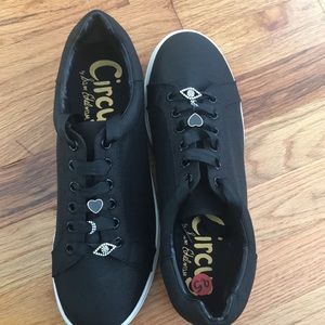 Circus By Sam Edelman Black Satin Sneakers SZ 91/2